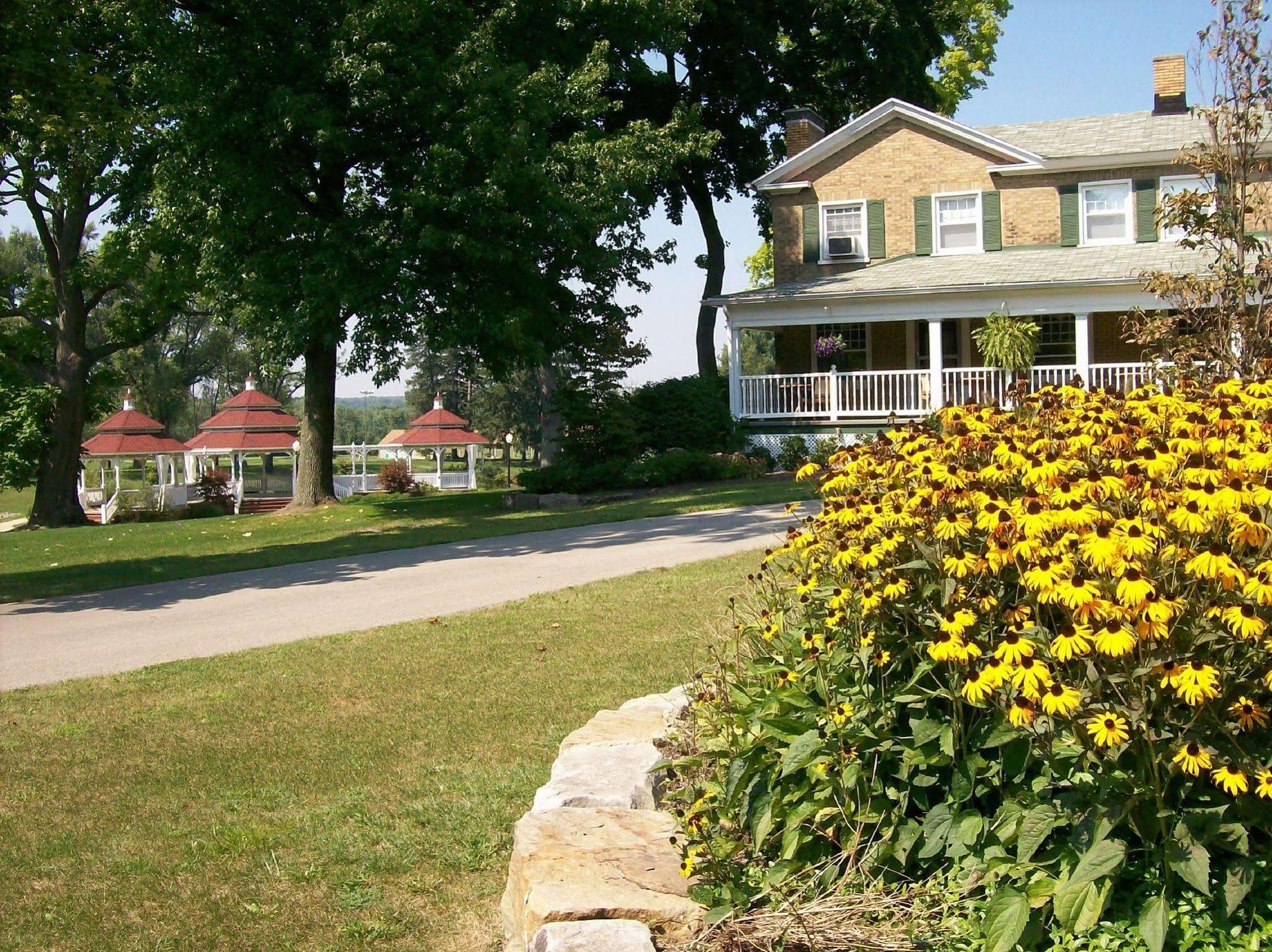 Julias Bed And Breakfast Hubbard Екстер'єр фото
