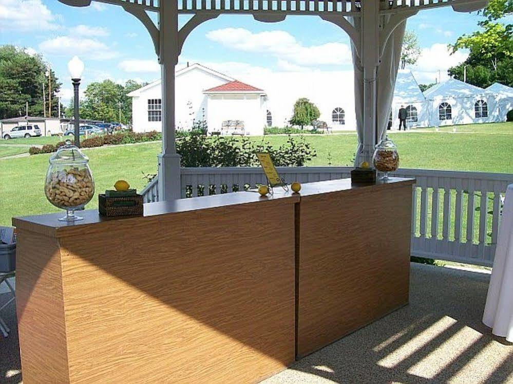 Julias Bed And Breakfast Hubbard Екстер'єр фото